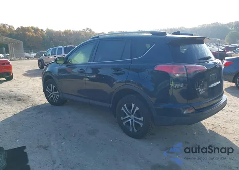 2018 Toyota Rav4 Le z USA, uszkodzony, nr VIN JTMZFREV0JD122642